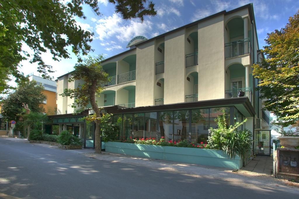 Hotel Giamaika Cesenatico Exterior foto